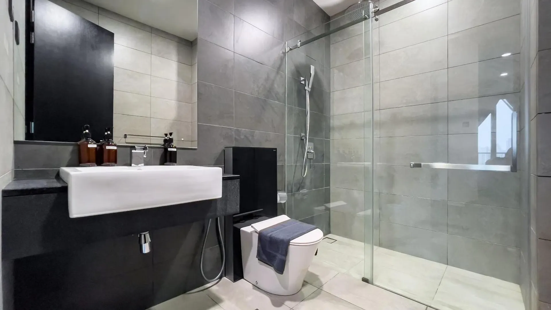 Opus Residences By Wakely Kuala Lumpur 0*,